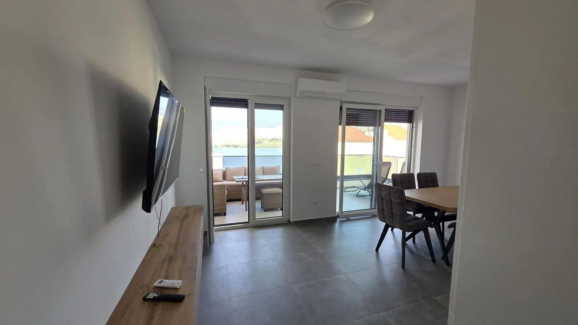 Apartment Apartman Naranda Pag Town